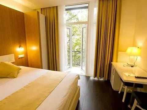 ***  Hotel Larende Amsterdam Nederland