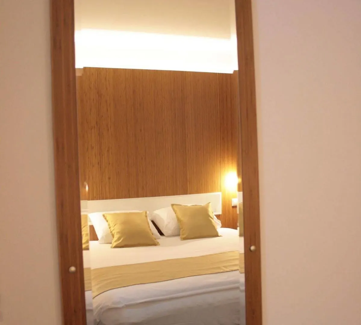 Hotel Larende Ámsterdam